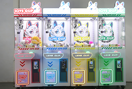 Amusement Center Game High Quality Coin Operated Arcade Claw Machine For Amusement
