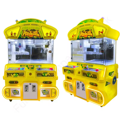 Dual Player Gift Clip Machine With Hanging Merchandise Display For Entertainment Centers